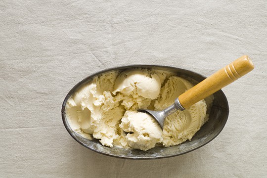 creme fraiche ice cream with chocolate turtletop shell