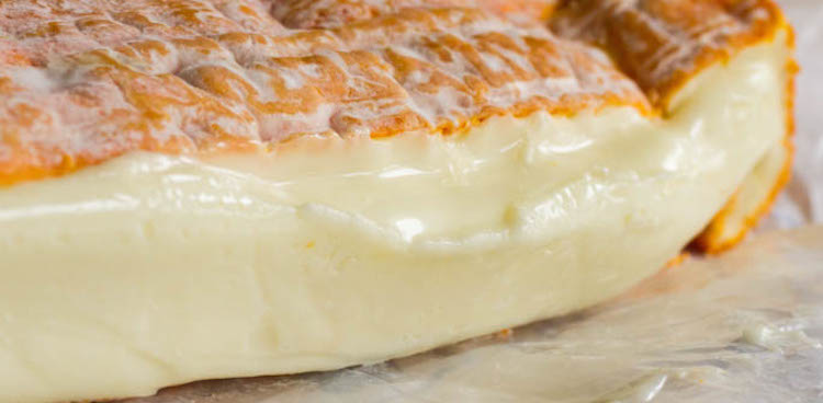 Brebirousse d'Argental cheese