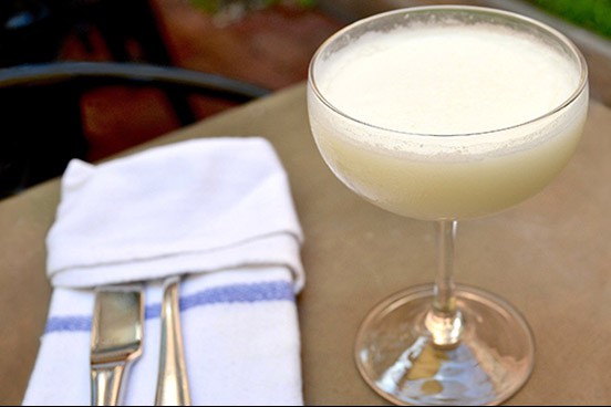 Cocktail made with Greek Yogurt: The Nicolaki