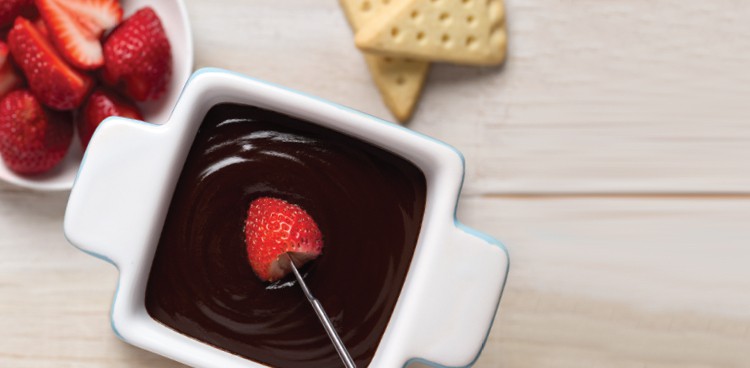 Crème Fraîche and Semi-Sweet Chocolate Fondue