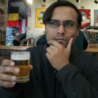 Headshot of food writer Raj Chakraberti