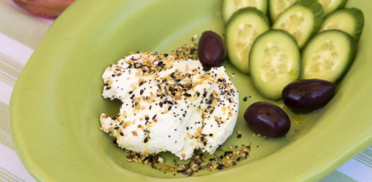 everything bagel cheese spread